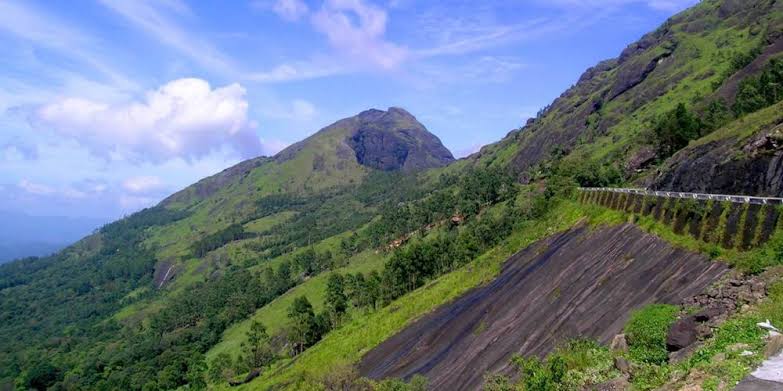 gap road view point munnar